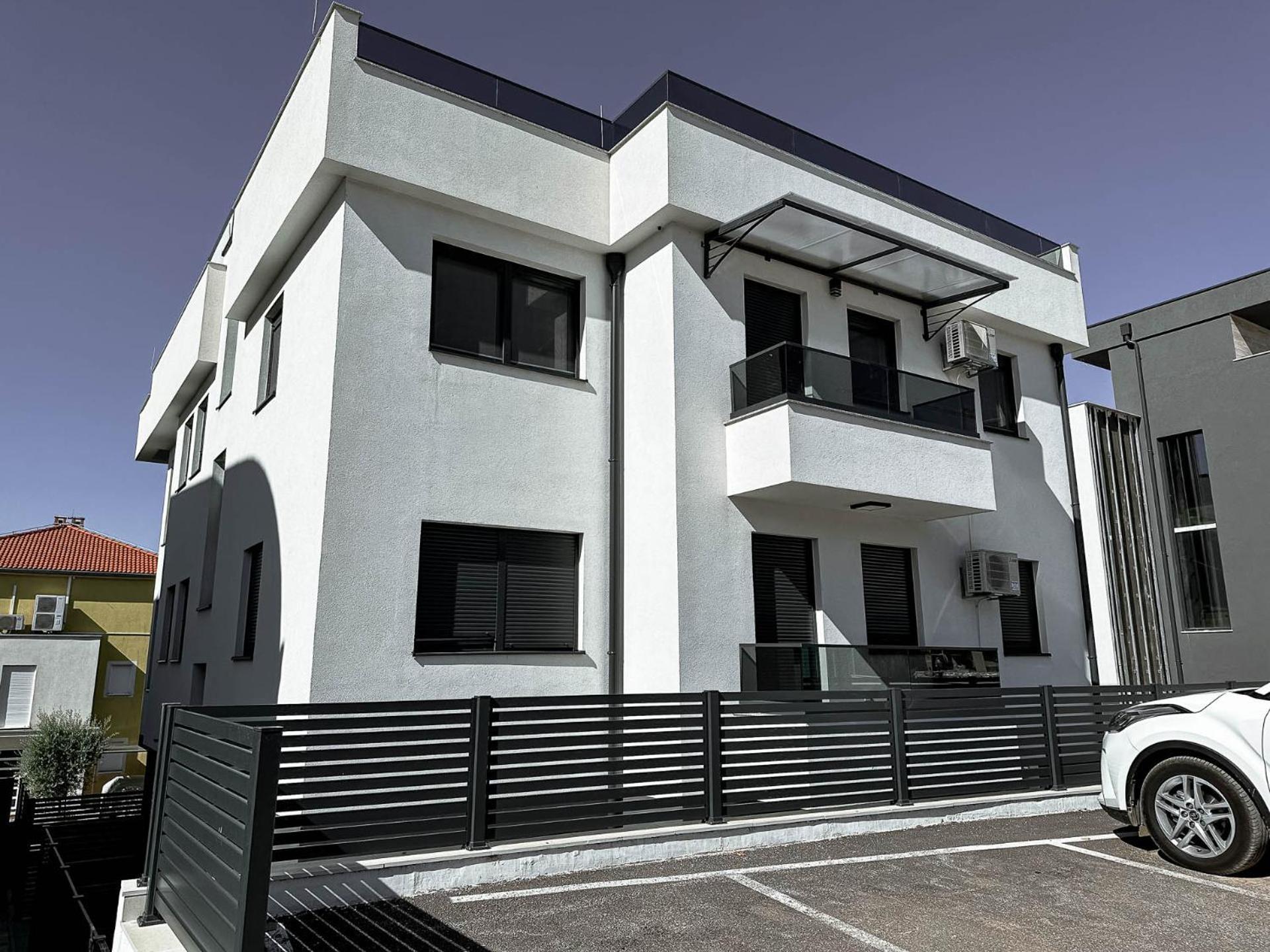 Brand New 2 Bed, 1 Bath Condo Zadar Eksteriør bilde