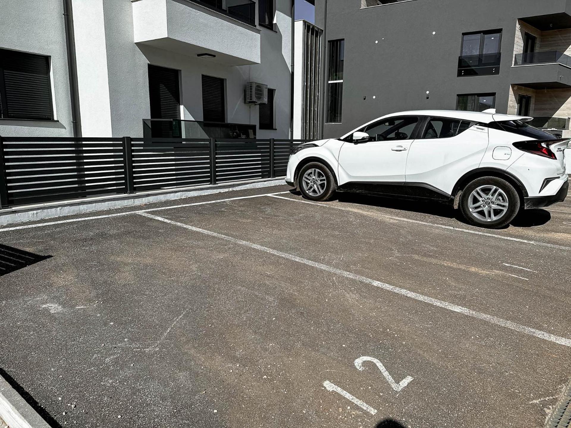 Brand New 2 Bed, 1 Bath Condo Zadar Eksteriør bilde